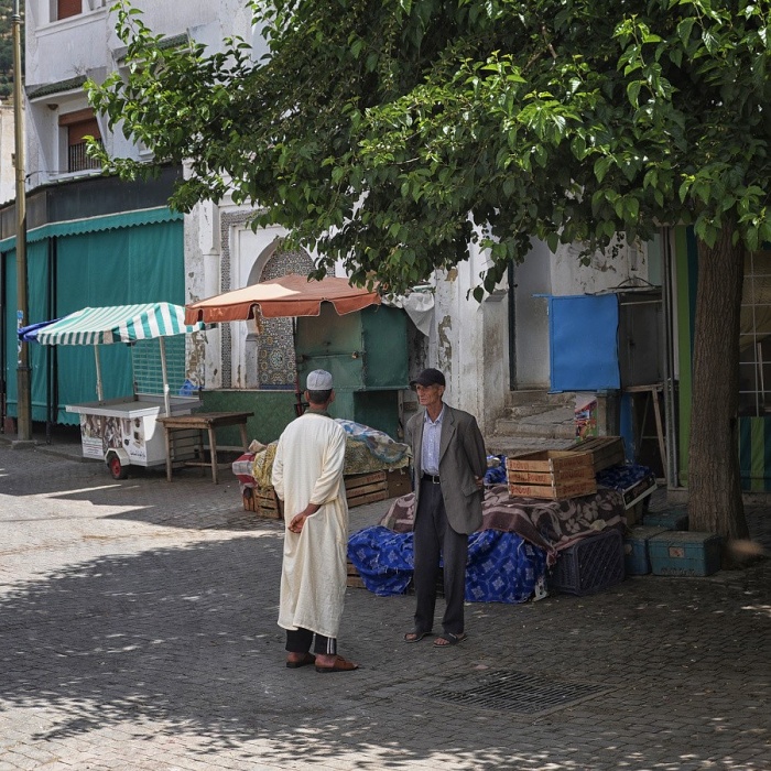 Unser Guide Hasan beim Plausch
